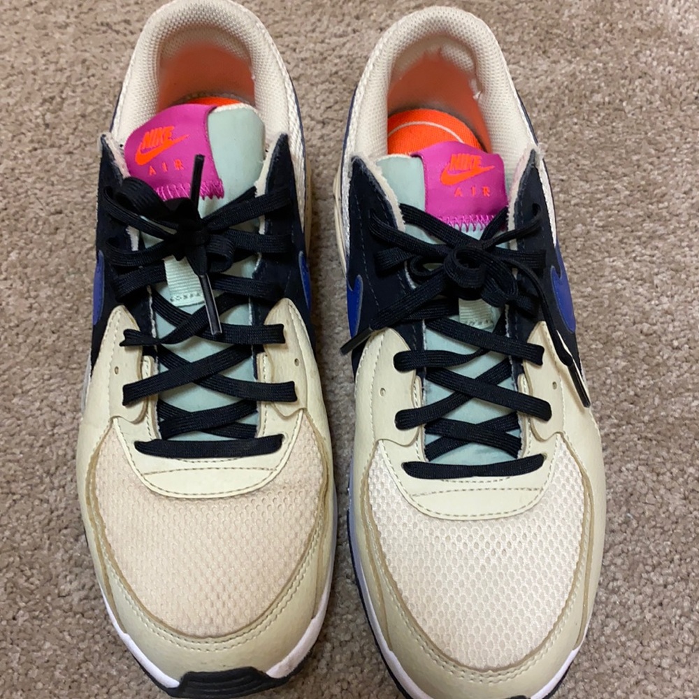 Women’s Nike air max